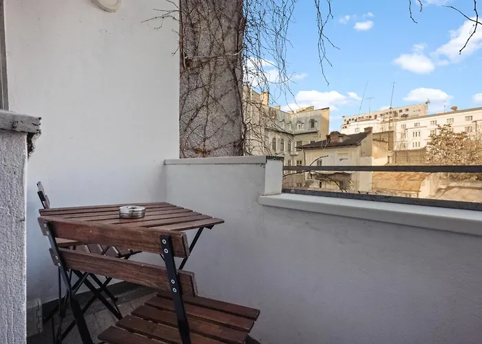 Apartmán Stepup Apartment, Downtown Bucharest, Center, Athenaeum Corner *