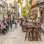 Stepup Apartment, Downtown Bucharest, Center, Athenaeum Corner Apartament Bucureşti